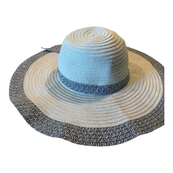 World Market Wide Brim Straw Hat with Blue‎ Trim and Bow With Button Style - Picture 4 of 15